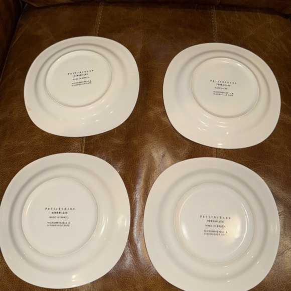 Pottery barn set of 4 Versailles 7”Collection plates - Picture 3 of 3